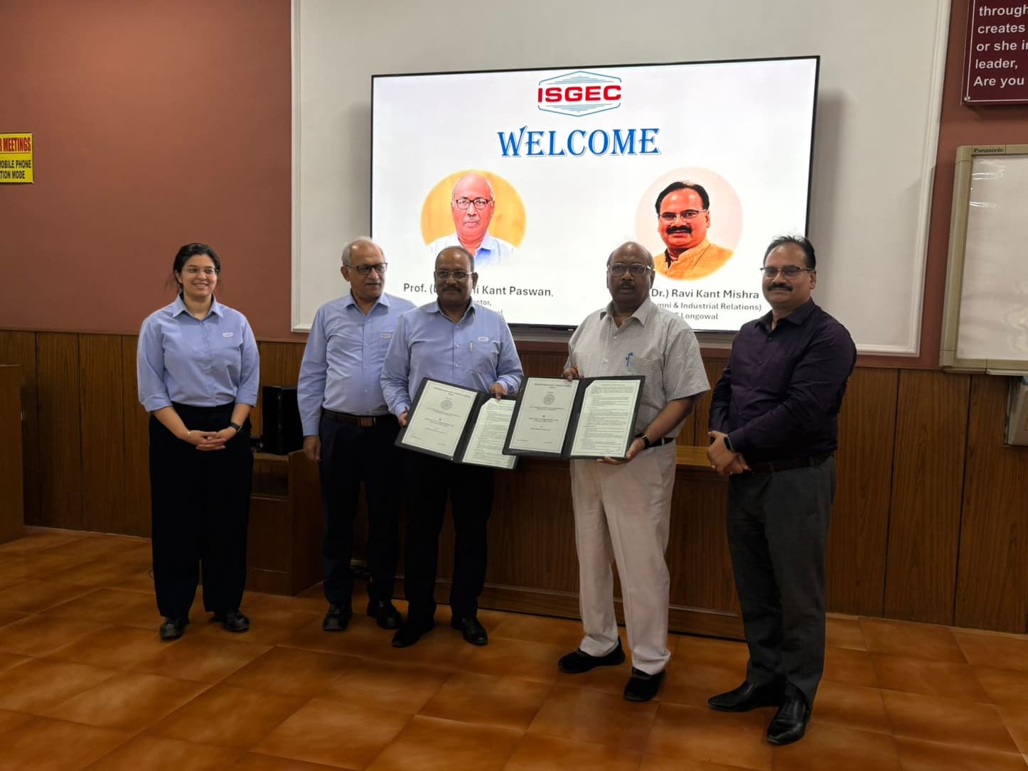 MoU Sign Ceremony between SLIET x ISGEC