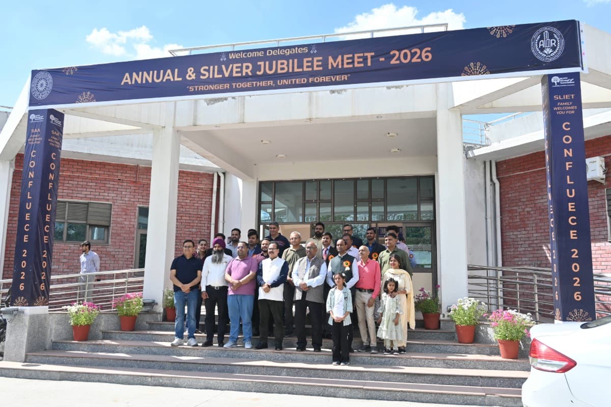 Group Click at Dean (A&IR) Office